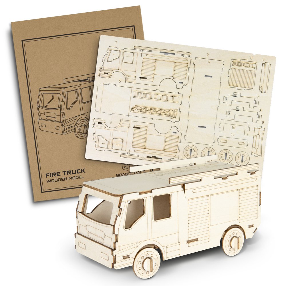 BRANDCRAFT Feuerwehrauto aus Natur-Basswood
