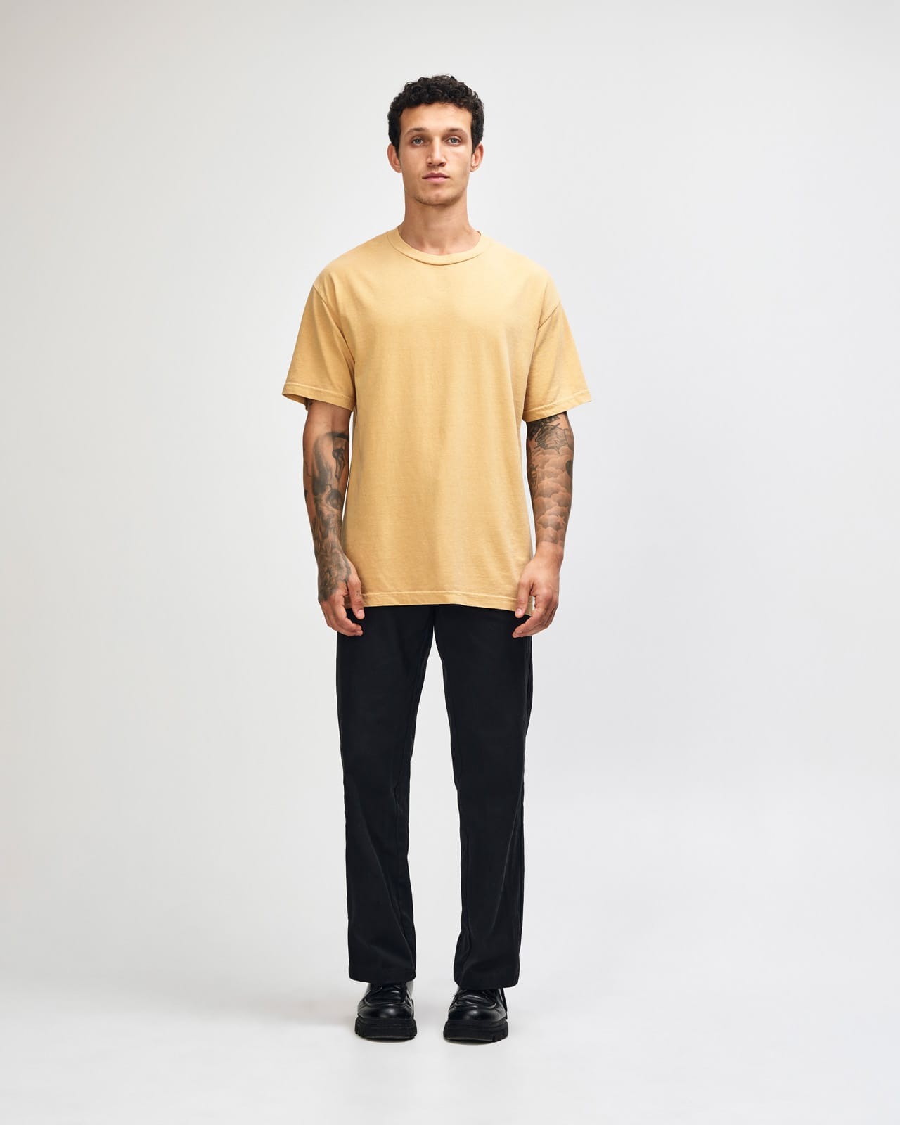 American Apparel Unisex Garment Dyed Heavyweight Baumwoll-T-Shirt